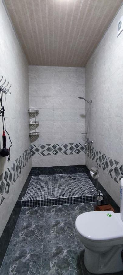 Nihol Apartamento Tashkent Exterior foto